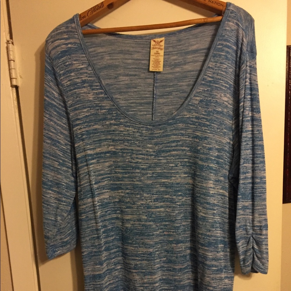 Faded Glory women’s long shirt